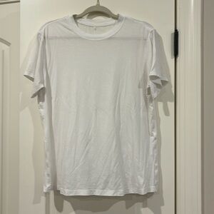 Lululemon tee! Size 10!